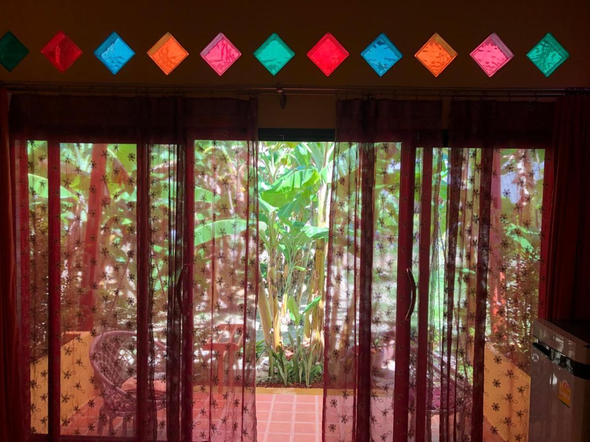 One World Bungalows Ko Lanta Kültér fotó